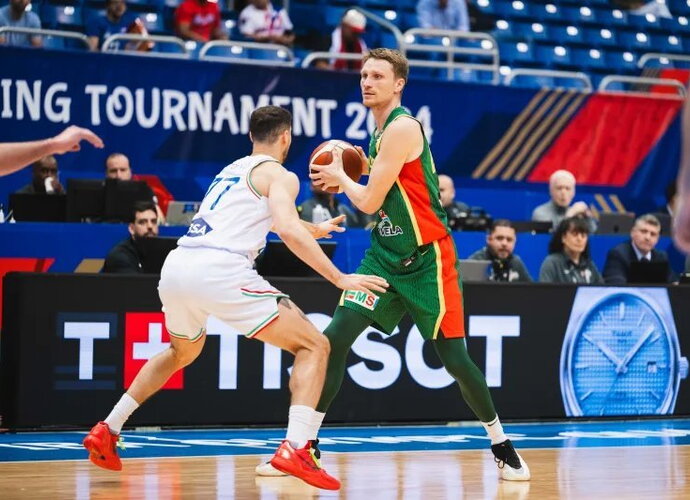 Lietuva pirmavo nuo starto iki finišo (FIBA nuotr.)