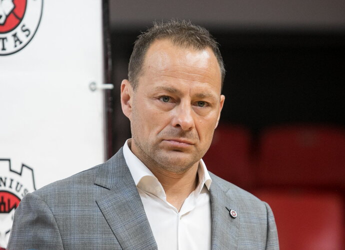 R.Jarutis dėstė apie situaciją su komandos lyderiais (BNS nuotr.)