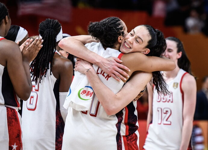 JAV moterų rinktinė triumfavo (FIBA nuotr.)