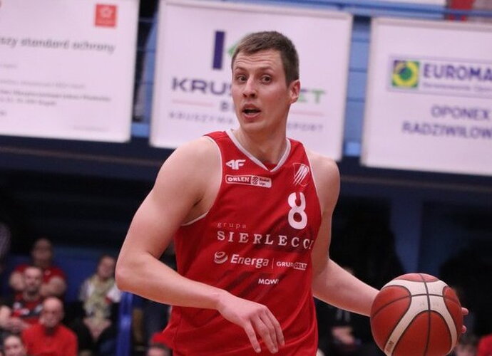 D.Sabeckis keliasi į Mažeikių klubą