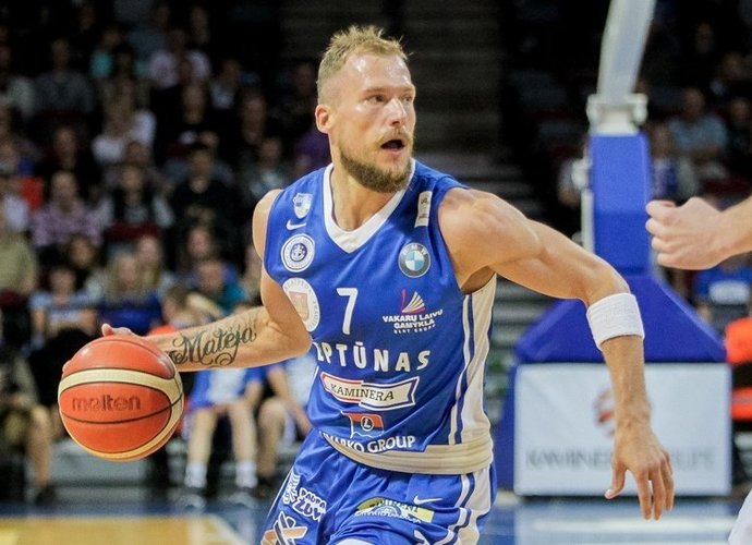 Buvęs „Neptūno“ kapitonas vis dar neturi darbo (Matas Baranauskas, Fotodiena.lt)