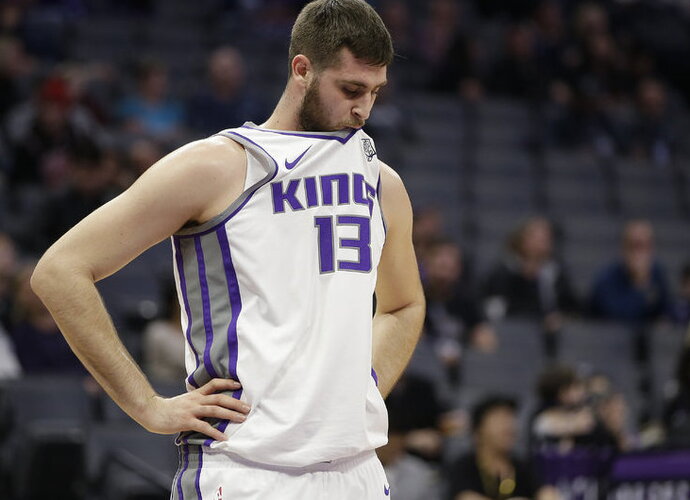 G.Papagiannis liks Portlande (Scanpix nuotr.)