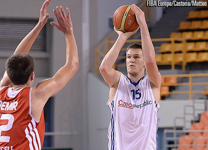 M.Peterka papildė Italijos čempionų gretas (FIBA Europe)