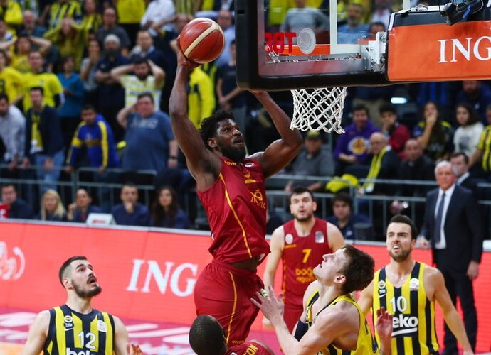 A.Poythressas rimtai domina OLY 