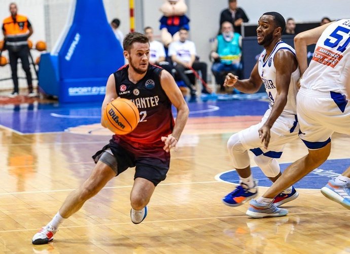 Š.Vasiliauskas pelnė 7 taškus (FIBA Europe nuotr.)