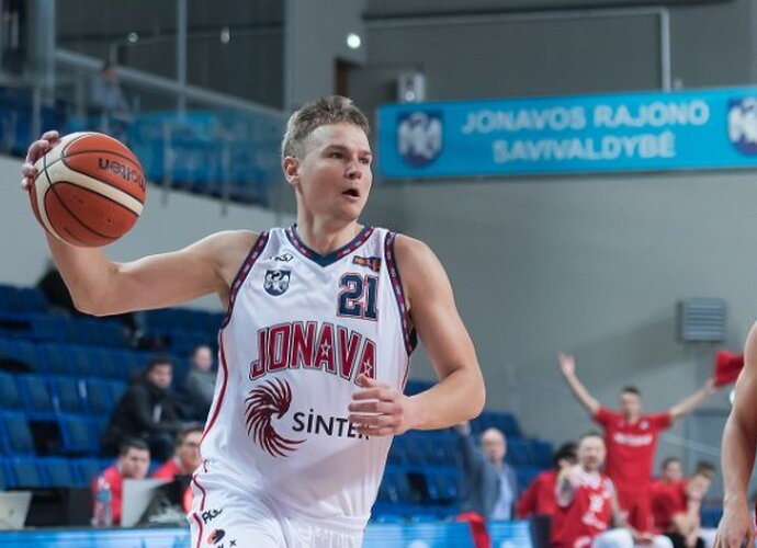 M.Linkevičius džiaugiasi sąlygomis Jonavoje (Dainius Lukšta, NKL)