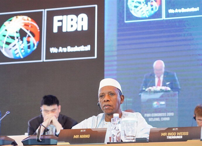 Afrikietis perėmė FIBA vairą (FIBA nuotr.)