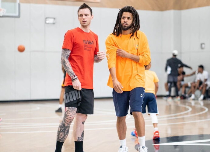 J.Cole'as nori išbandyti save NBA