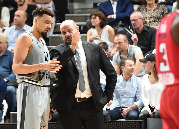 Z.Mitrovičius ir ASVEL konfliktą spręs per Eurolygą (Scanpix nuotr.)