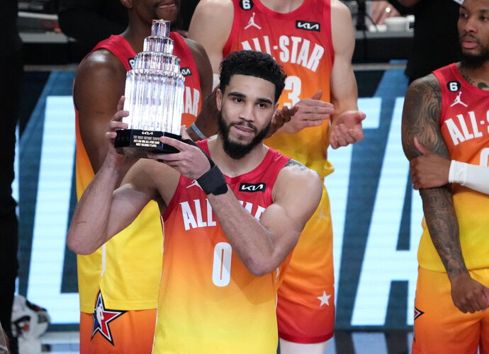 J.Tatumas ne tik tapo „Visų žvaigždžių“ mačo MVP, bet ir pateko į „Shaqtin' A Fool“ (Scanpix nuotr.)