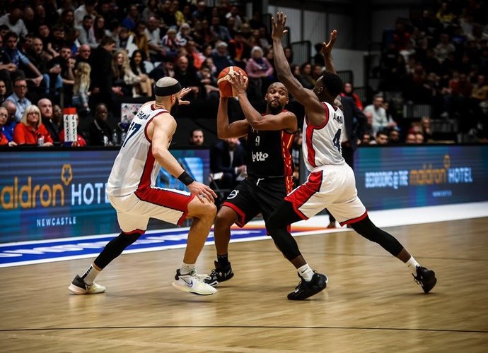 J.Tabu baigia karjerą (FIBA Europe nuotr.)