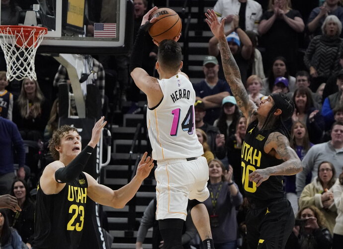 T.Herro turėtų sugrįžti trečiame NBA finalo serijos mače (Scanpix nuotr.)