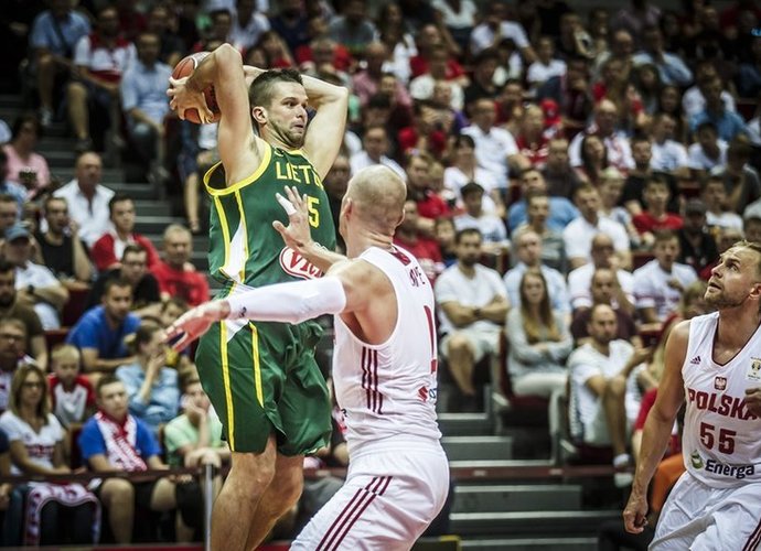 Po vokiečių fiasko M.Kalnietis turėjo sulaukti daug pašaipų (FIBA Europe nuotr.)