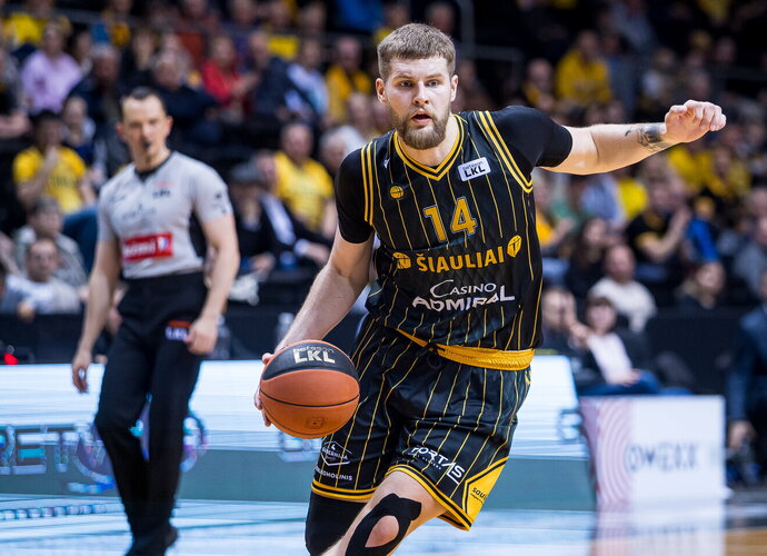 O.Pleikys žiba Šiauliuose (Foto: Rokas Lukoševičius)