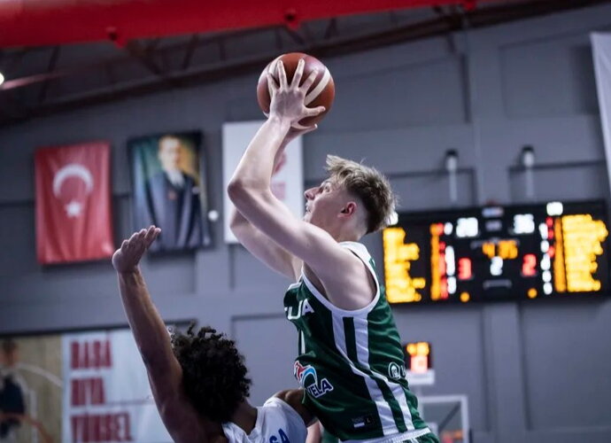 A.Butajevas pasiekė antrąją pergalę (FIBA nuotr.)