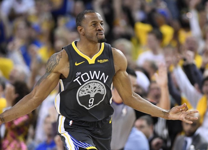 A.Iguodala nedalyvaus Memfio ekipos treniruočių stovykloje (Scanpix nuotr.)