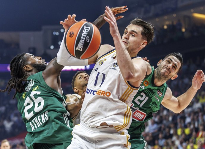 M.Hezonja lieka Madride (Scanpix nuotr.)