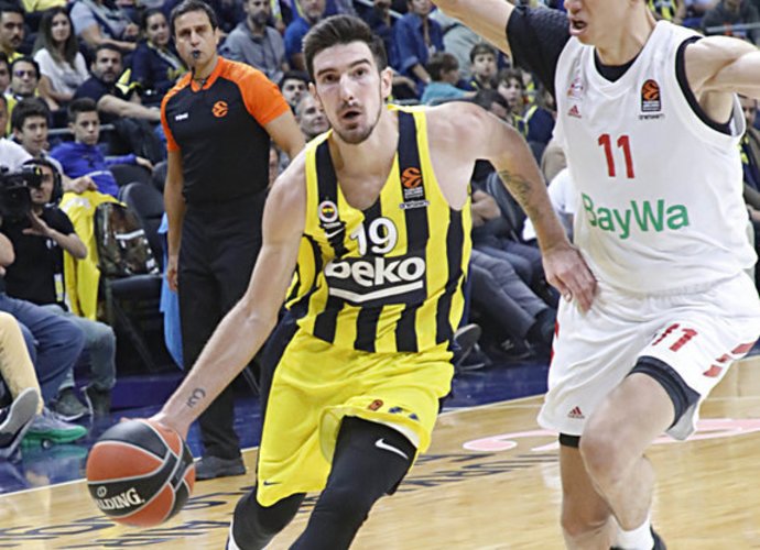 N.De Colo praleis mačą Maskvoje (Scanpix nuotr.)