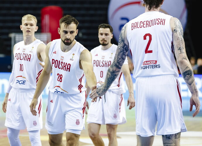 Lenkija atrankoje nepatyrė nė vieno pralaimėjimo (FIBA nuotr.)