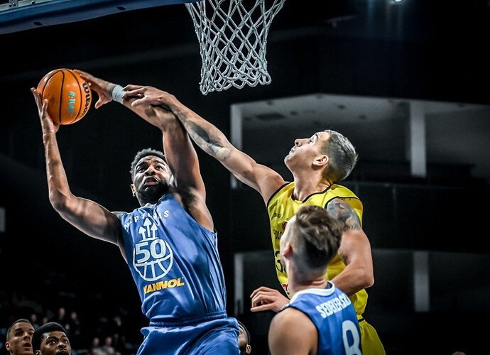 A.Williamsonas keliasi į Kiprą (FIBA Europe nuotr.)