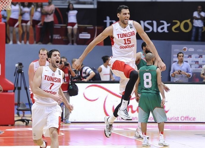 S.Mejri temps į priekį Afrikos čempionus
