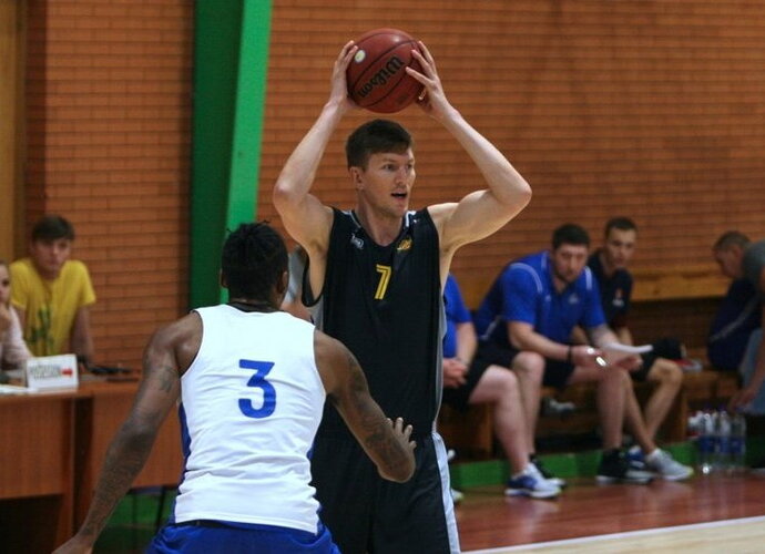 A.Urbutis nežais 2–3 savaites