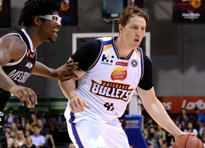 C.Bairstow žais „Ryto“ komandoje