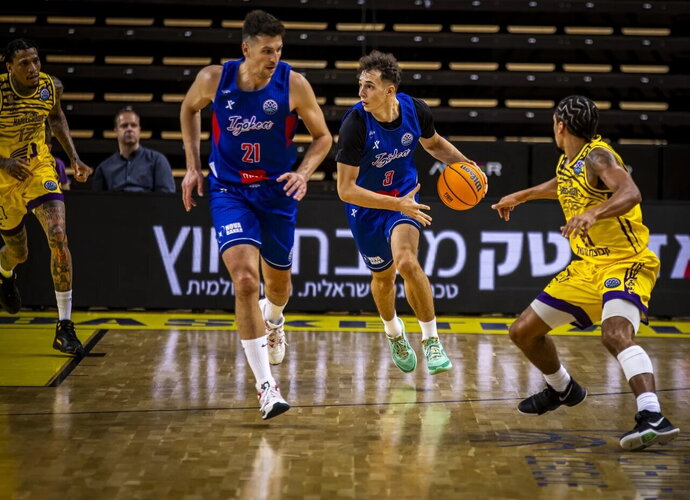 O.Radošičius prisijungė prie Eurolygos klubo (FIBA nuotr.)