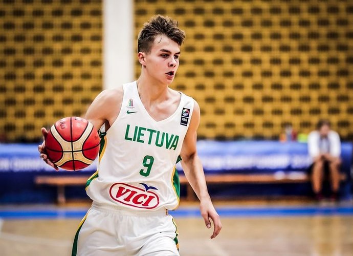 Lietuviai laimėjo paskutinę kovą čempionate (FIBA Europe nuotr.)