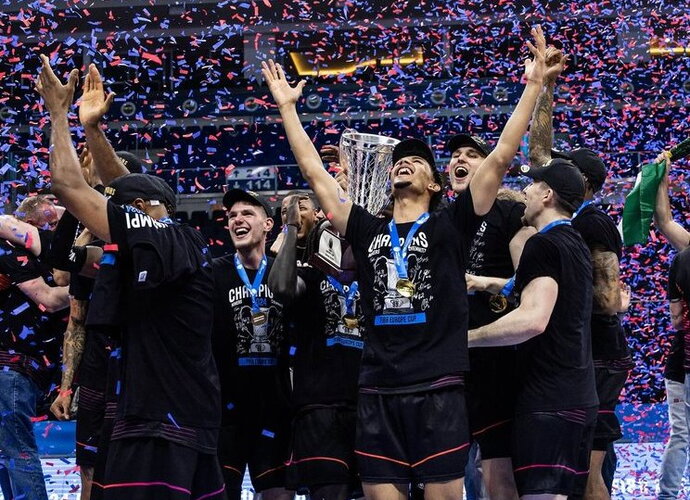 J.Garretto atstovaujami „Niners“ triumfuoja
