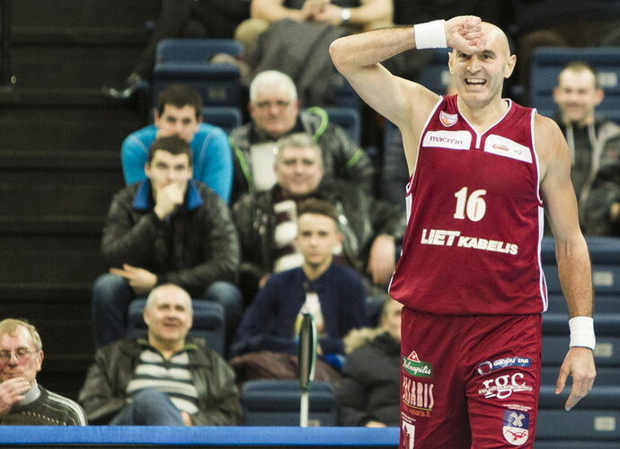 Geru žaidimu šiame mače sužibėjo 37-erių J.Žuža (www.kavolelis.lt)