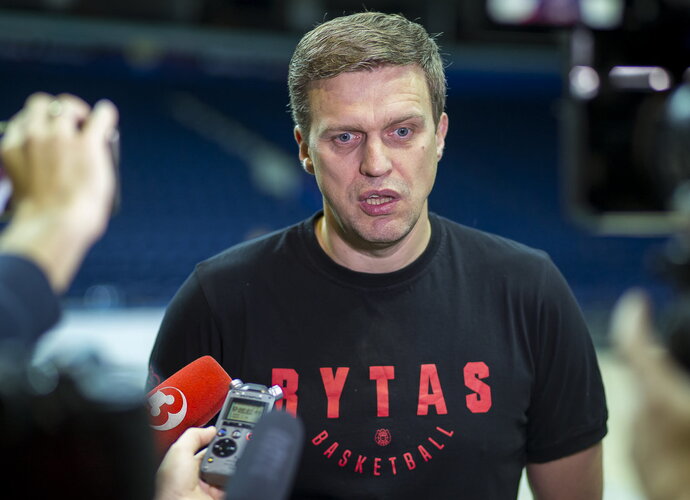D.Adomaitis turi savo nuomonę apie nuotraukos nukėlimo (BNS nuotr.)