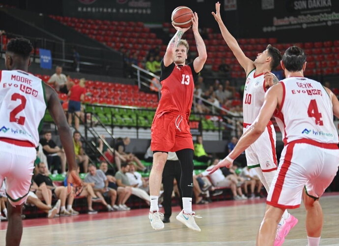 K.Žemaitis pelnė 7 taškus