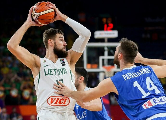 J.Valančiūnas taps Lietuvos geriausiu? (Matas Baranauskas, Fotodiena.lt)