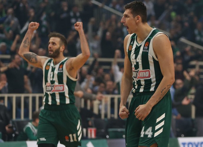 „Panathinaikos“ siautė vietiniame fronte (Scanpix nuotr.)