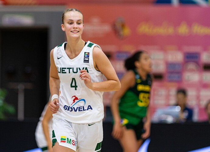 Lietuvės triuškina varžoves (FIBA nuotr.)
