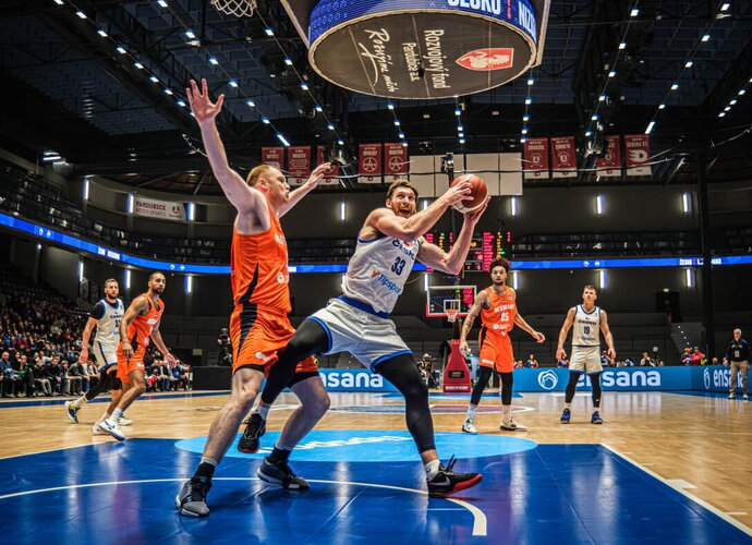 J.Karnikas žais Klaipėdoje (FIBA nuotr.)