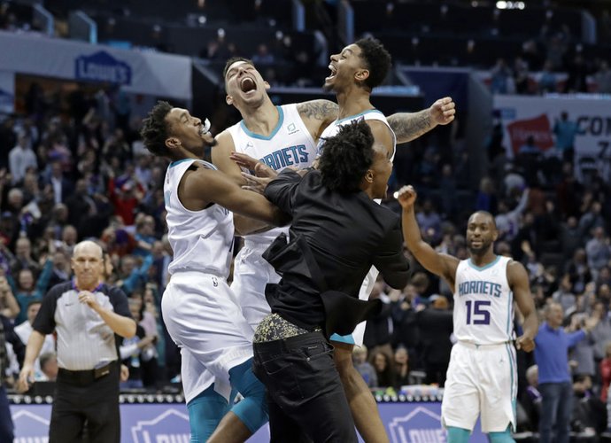 „Hornets“ vos neprisišventė (Scanpix nuotr.)