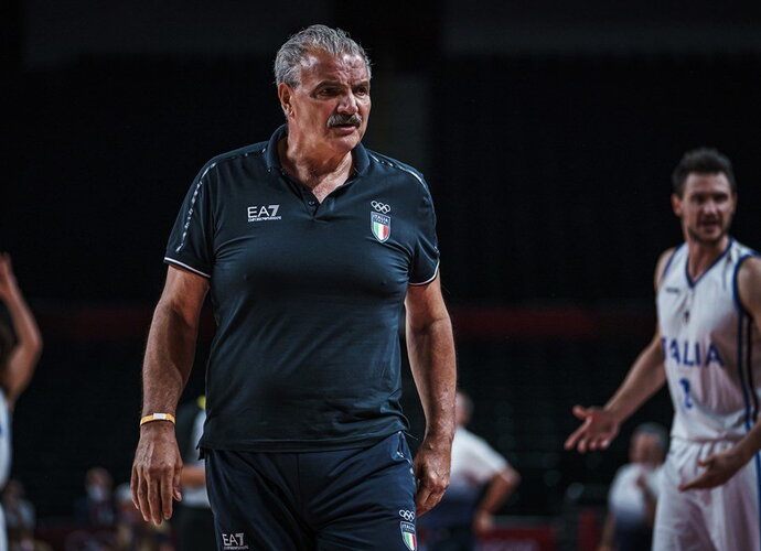 R.Sacchetti neteko savo darbo (FIBA nuotr.)