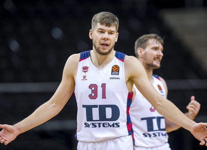 R.Giedraitis pasakojo apie sezoną Vitorijoje (BNS nuotr.)