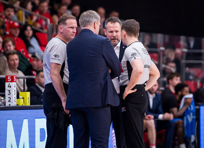 Treneriai išgirdo sprendimą apie vieno arbitro netektį („Betsafe-LKL“ nuotr.)