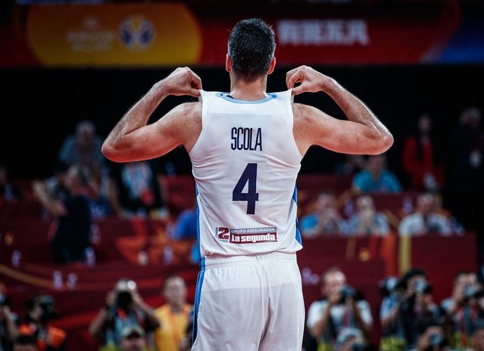 Luisas Scola sieks pirmojo Eurolygos titulo (FIBA nuotr.)