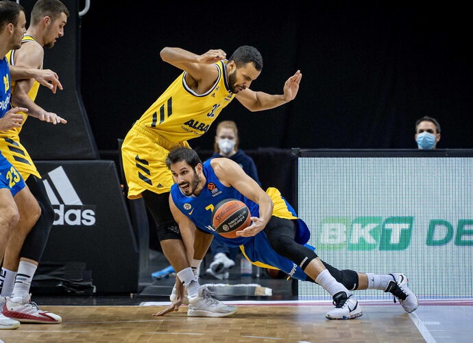 O.Casspi šią savaitę nerungtyniaus (Scanpix nuotr.)