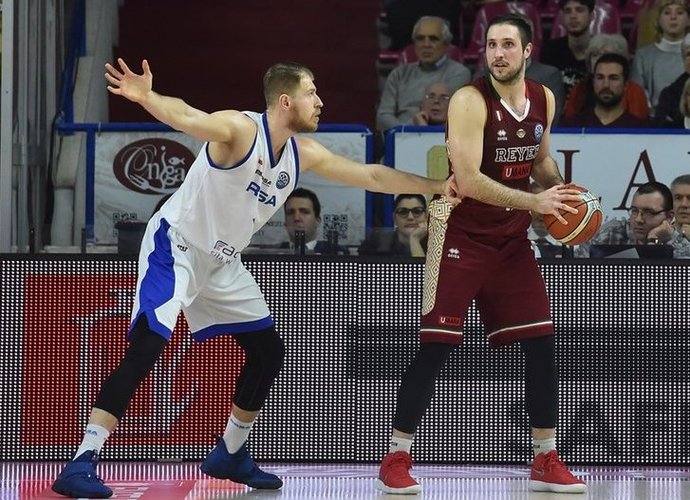 G.Orelikas darbo Prancūzijos ekipoje negavo (FIBA Europe nuotr.)