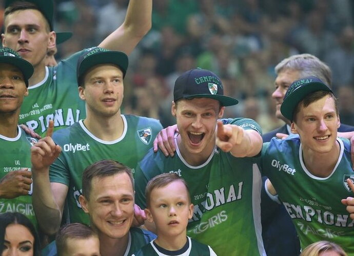Klubas sulaukė įvertinimo (Fotodiena.lt)