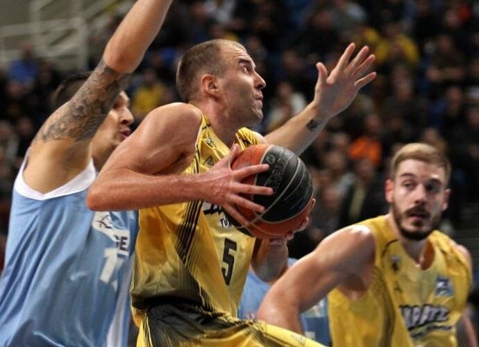 T.Delininkaitis pelnė 6 taškus