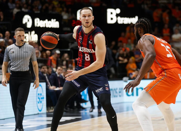 T.Sedekerskis pelnė 7 taškus