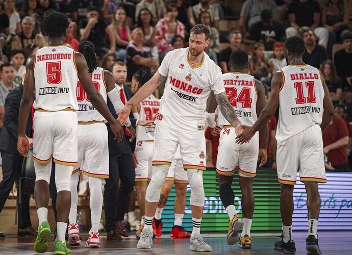 D.Motiejūnas pelnė 10 taškų