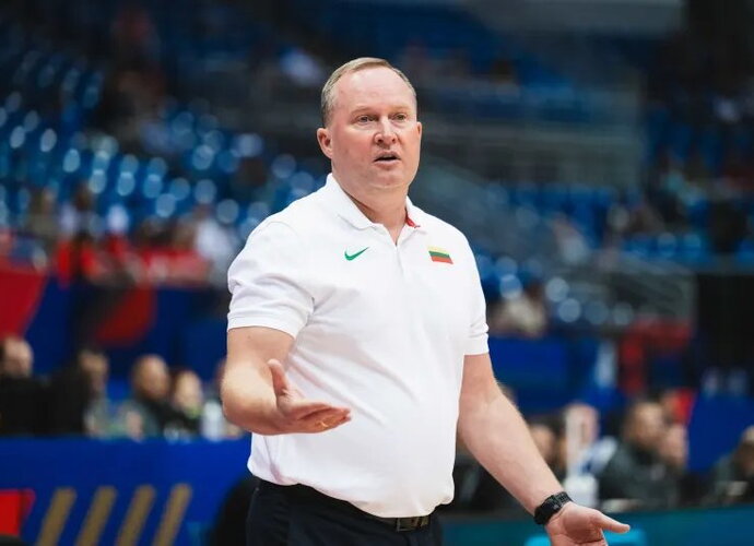 K.Maksvytis palieka rinktinę (FIBA nuotr.)