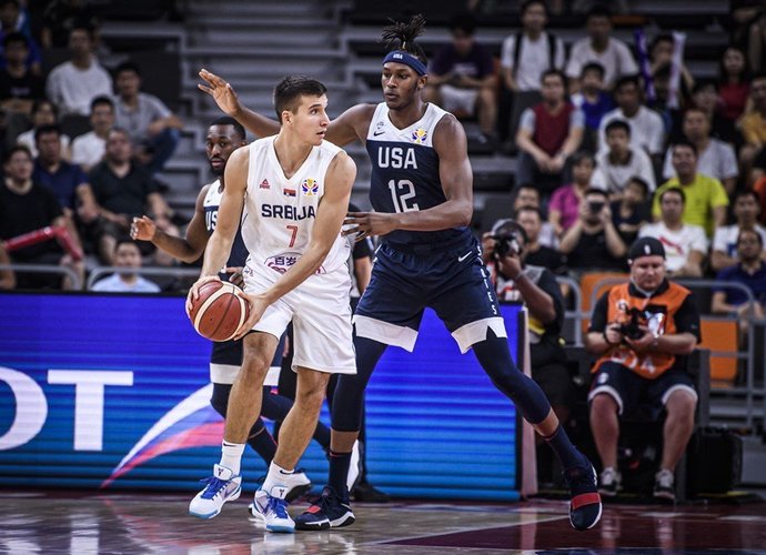 B.Bogdanovičius vedė serbus į pergalę (FIBA nuotr.)